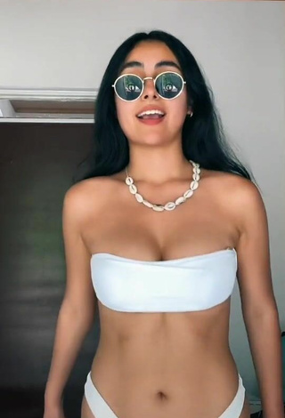 2. Sexy Marianella Flórez Lovera Shows Cleavage in White Bikini and Bouncing Boobs