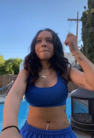 2. River Bleu Shows Cleavage in Nice Blue Crop Top at the Pool