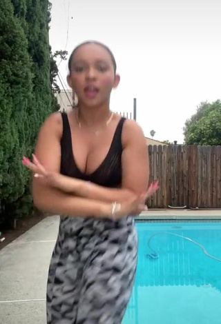 5. Sexy River Bleu in Leggings at the Swimming Pool