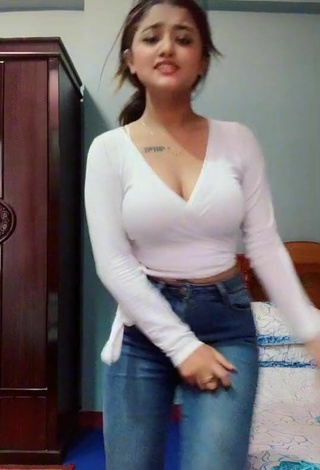 5. Sexy Samikshya Basnet Shows Cleavage in White Crop Top