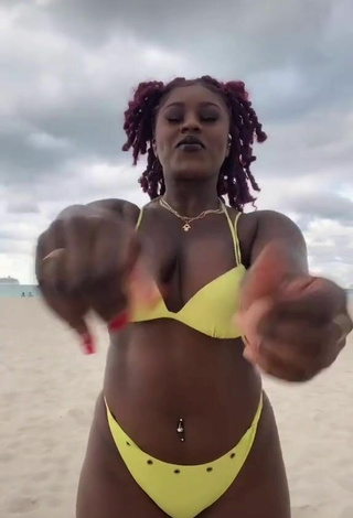 4. Lovely Skaibeauty Shows Cleavage in Yellow Bikini and Bouncing Boobs at the Beach