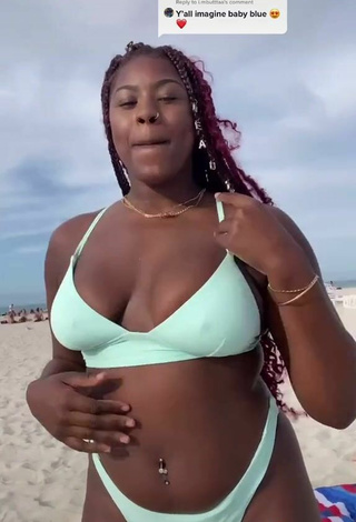 5. Hottest Skaibeauty Shows Nipples and Bouncing Tits at the Beach