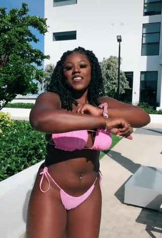 5. Sweet Skaibeauty Shows Cleavage in Cute Pink Bikini and Bouncing Tits
