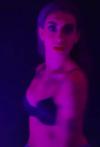 5. Sexy Léa Martinez Shows Cosplay