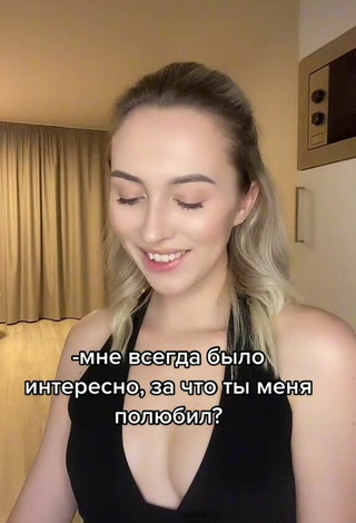 2. Sexy Sveta Belova Shows Cleavage