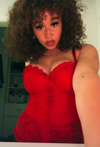 2. Erotic Talia Jackson Shows Cleavage in Red Dress