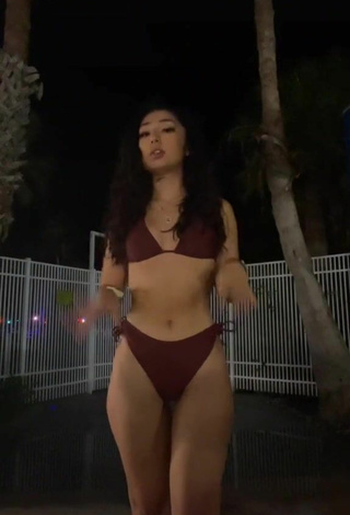 Beautiful Valery Lopez Shows Cleavage in Sexy Purple Bikini