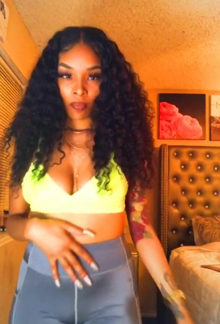 2. Beautiful Diandra Shows Cleavage in Sexy Light Green Crop Top