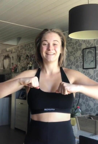 Sweet Doriane_lob Shows Cleavage in Cute Black Crop Top and Bouncing Boobs