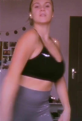 2. Hottie Doriane_lob Shows Cleavage in Black Crop Top and Bouncing Tits