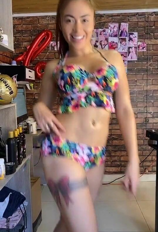 2. Sexy Daneidy Barrera Rojas Shows Cleavage in Floral Bikini