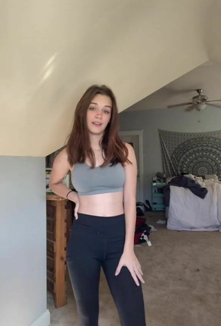 2. Sexy Faith Moormeier in Leggings