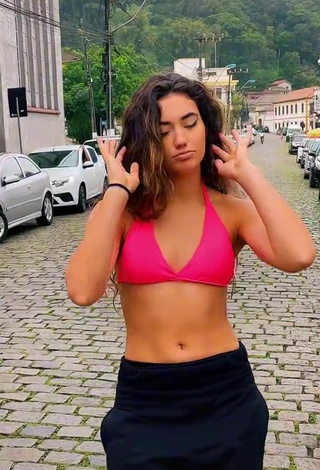 Sexy Letícia Pinotti Shows Cleavage in Pink Bikini Top