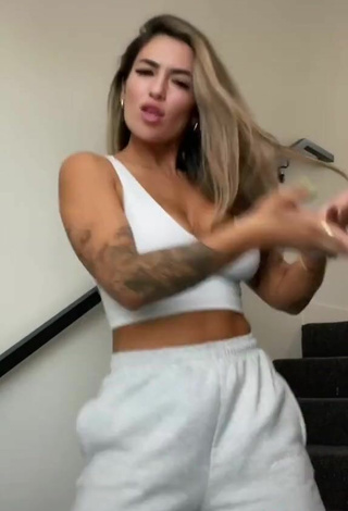 6. Luciana DelMar Shows Cleavage in Seductive White Crop Top and Bouncing Boobs