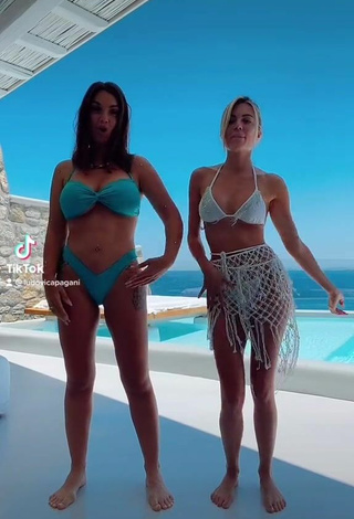 Hot Ludovica Pagani Shows Cleavage in Bikini at the Pool