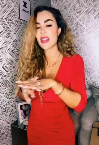 2. Sexy Ninel Conde Shows Cleavage in Red Dress