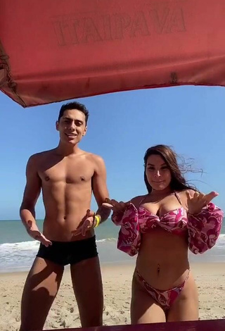 5. Hot Raissa Barbosa Shows Butt at the Beach