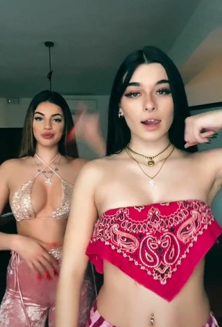 5. Adorable Sofia Crisafulli Shows Cleavage and Bouncing Boobs