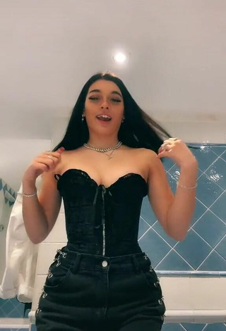 Sexy Sofia Crisafulli Shows Cleavage in Black Corset