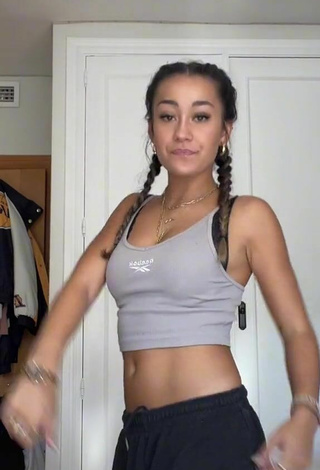 2. Sexy Marina Rivera Shows Cleavage in Grey Crop Top and Bouncing Boobs