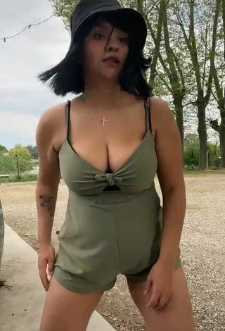 5. Hot Adelaida Tassoni Shows Cleavage in Green Bodysuit and Bouncing Breasts