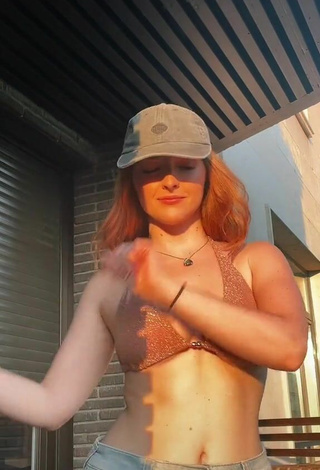 6. Hot Amaia Amunarriz Shows Cleavage in Brown Bikini Top and Bouncing Tits