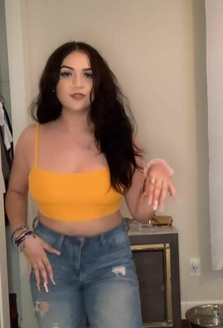 3. Hot Brissa Murillo Shows Cleavage in Yellow Crop Top and Bouncing Tits