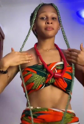 2. Sexy Faustina in Tube Top while doing Belly Dance