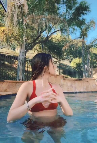 Sexy Cailee Kennedy Shows Cleavage in Red Bikini Top at the Pool