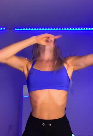 6. Sexy calysta.belle Shows Cleavage in Blue Sport Bra and Bouncing Tits