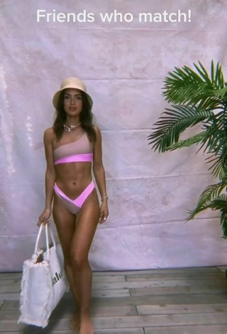 Sexy Camila Coelho in Bikini