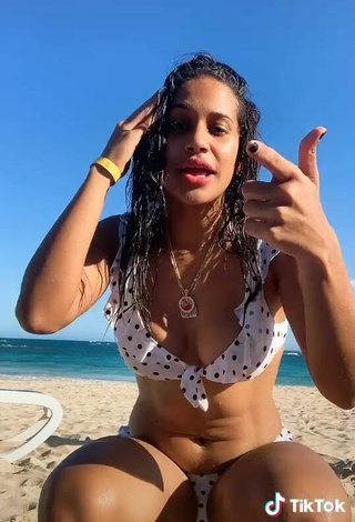 5. Sweetie Camila Mejia Shows Cleavage in Polka Dot Bikini at the Beach