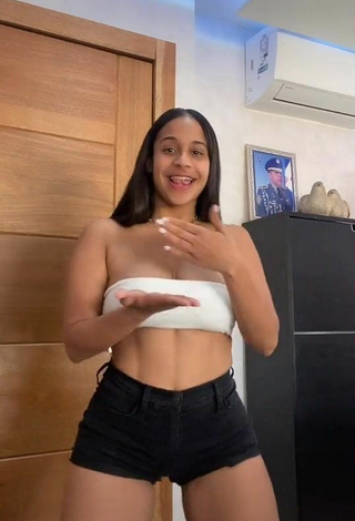 5. Sexy Camila Mejia Shows Cleavage in White Tube Top and Bouncing Boobs
