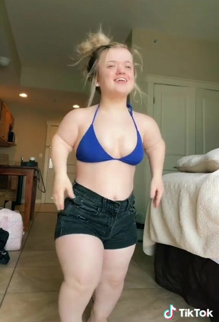 5. Sexy Cassandra Mae Davis Shows Cleavage in Blue Bikini Top and Bouncing Breasts