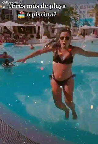 2. Sexy Diosa Rocío in Black Bikini at the Swimming Pool