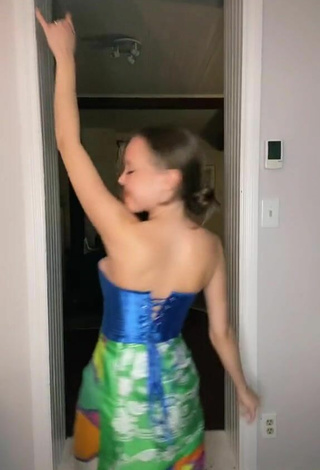 2. Sexy Emily_kyte Shows Cleavage in Blue Corset