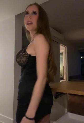 3. Sexy Emily_kyte Shows Cleavage in Dress and Bouncing Tits