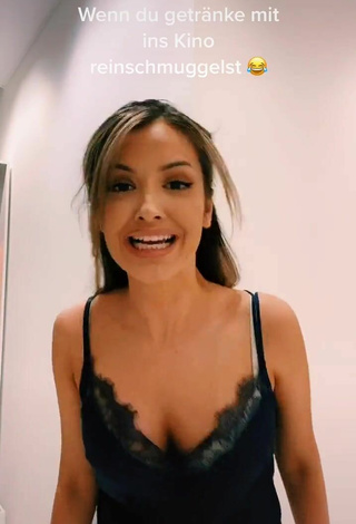 3. Sexy Enisa Bukvic Shows Cleavage in Blue Tank Top