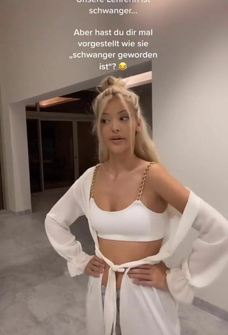 1. Beautiful Enisa Bukvic Shows Cleavage in Sexy White Crop Top