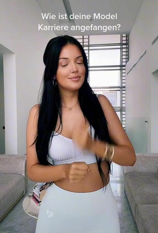 6. Hot Enisa Bukvic Shows Cleavage in White Crop Top and Bouncing Boobs
