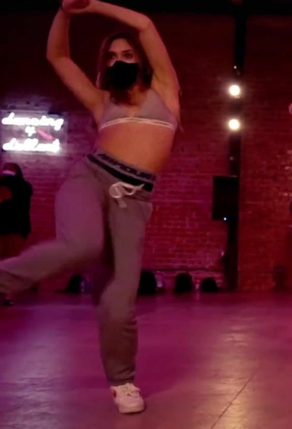 3. Sexy Abby Fenwick in Sport Bra and Bouncing Tits while doing Dance