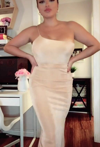 2. Sweet Alma Ramirez Shows Cleavage in Cute Beige Dress and Bouncing Breasts