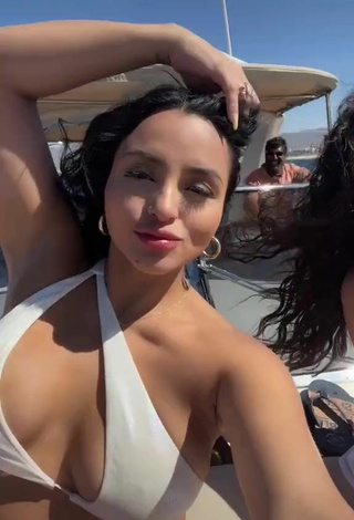 Sexy Alma Ramirez Shows Nipples