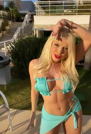 5. Pretty Jaquelline Shows Cleavage in Blue Bikini and Bouncing Tits