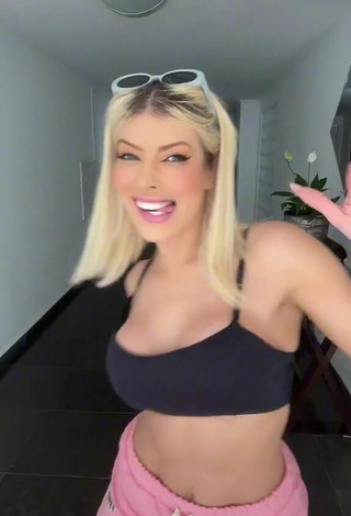 Sexy Jaquelline Shows Cleavage in Black Crop Top and Bouncing Tits