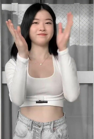6. Sexy Julia Hayama Shows Cleavage in White Crop Top