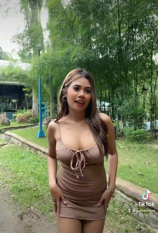 4. Sexy Julie Mae Potot Lambayong Shows Cleavage in Beige Dress
