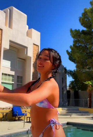 5. Hottie Karina Prieto Shows Cleavage in Bikini at the Pool