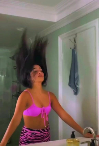 6. Sexy Karina Prieto Shows Cleavage in Pink Bikini Top