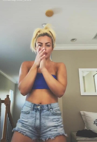 3. Sexy Mandy Rose Shows Cleavage in Blue Tube Top